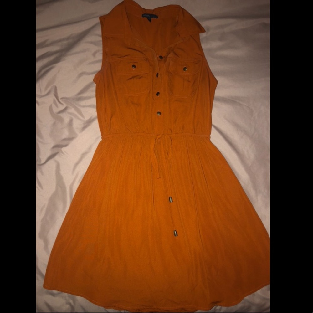 Bebop Desert Sleeveless Button Tie-Waist Dress